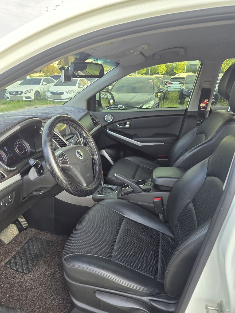 254qk2i43lnh270782.jpg