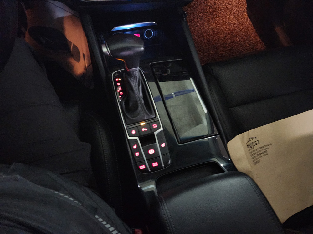 1xrteocyeb8x214230.jpg