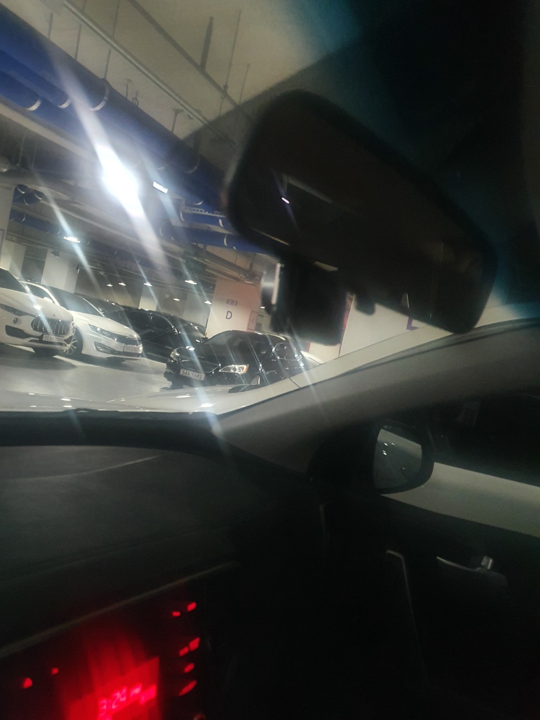 v5lg1uv5jl0.jpg
