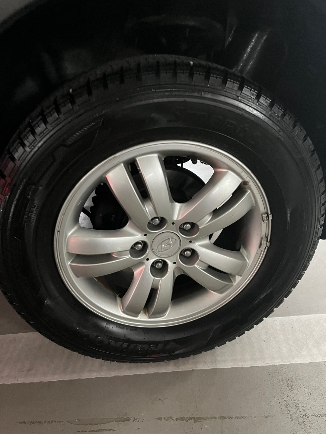 75ldf5pj695n.jpg