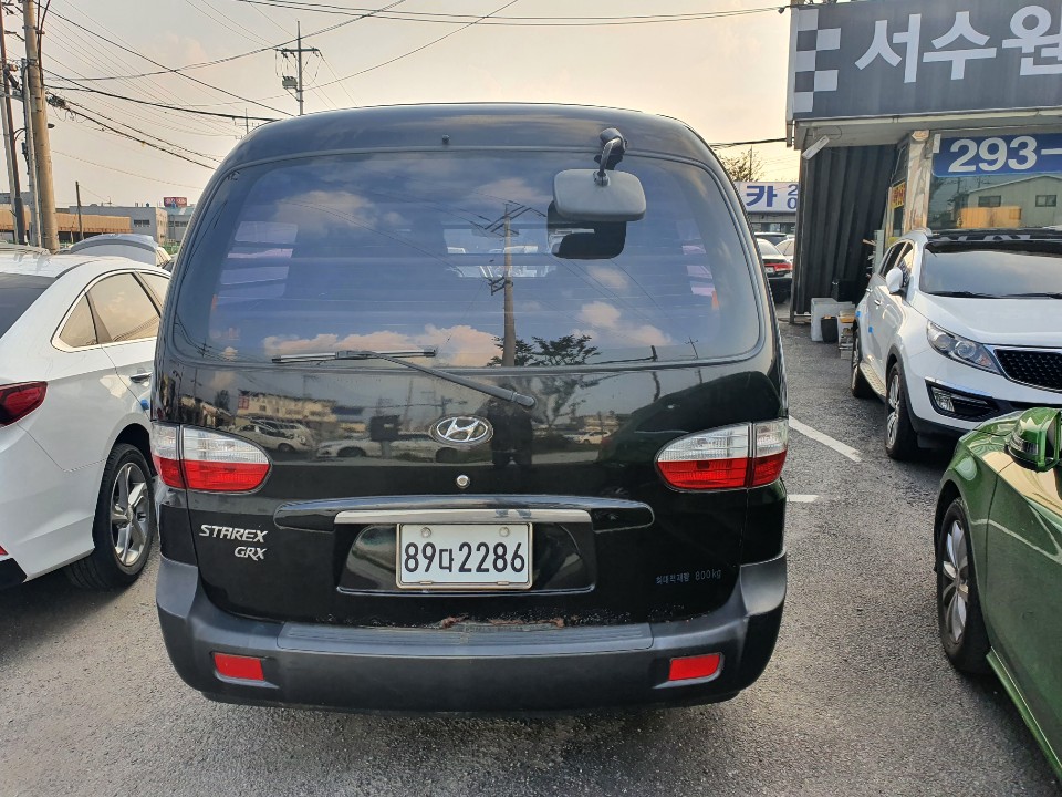 1r1svs51q840.jpg