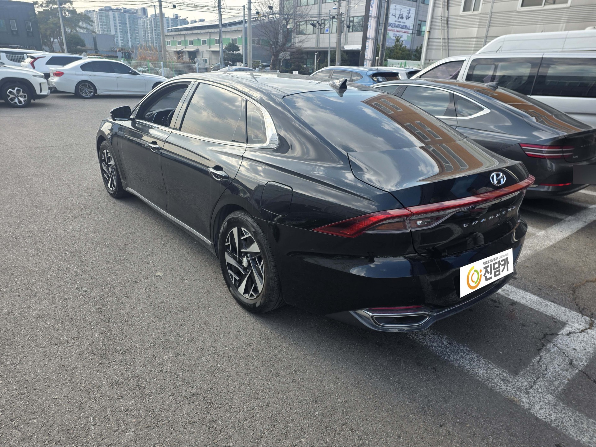 50f44gp1zlhi323077.jpg
