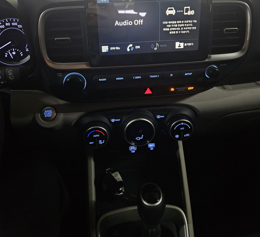 24ac70ijvp3t246035.jpg