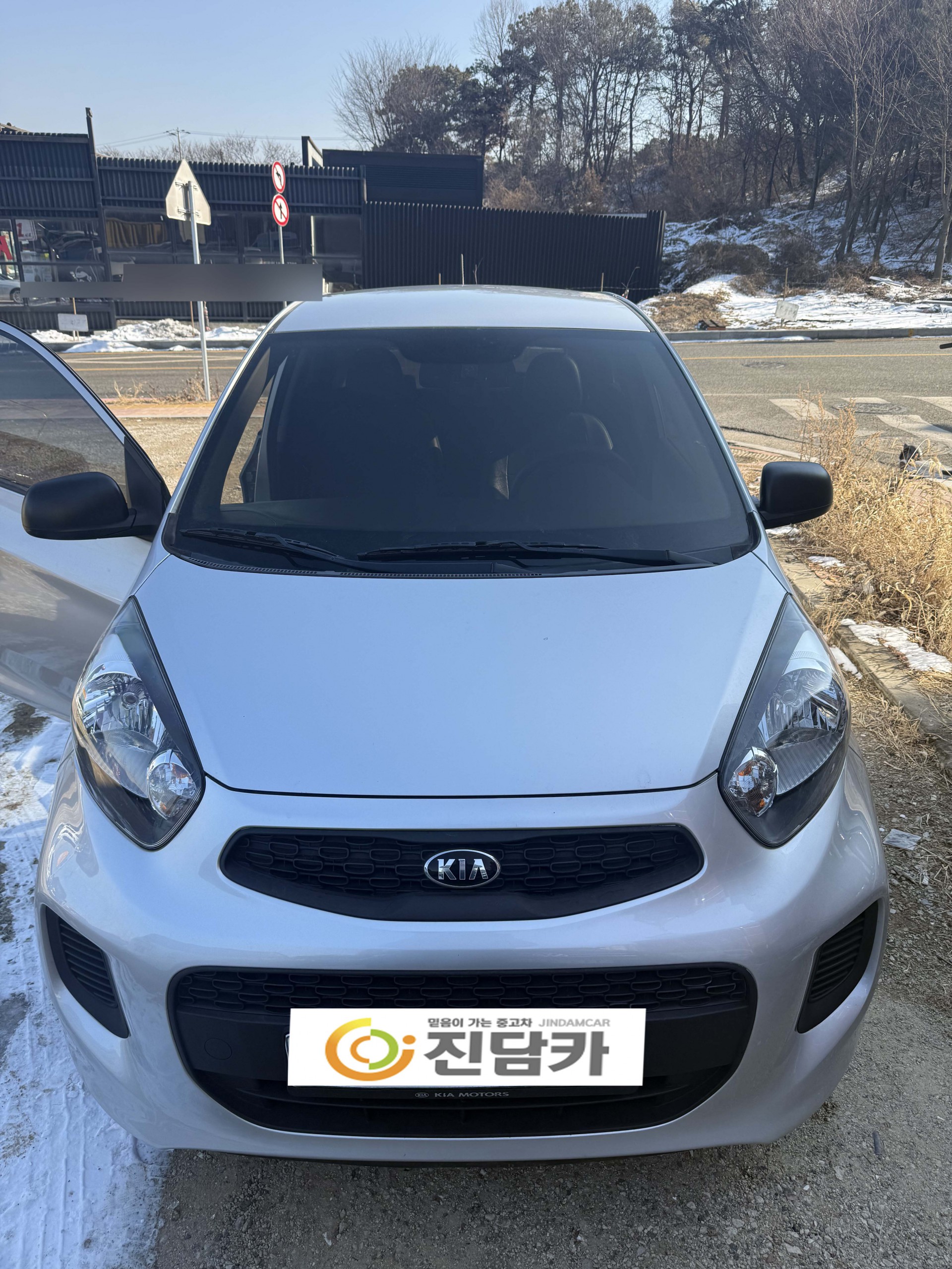 2cg46v716rue943310.jpg