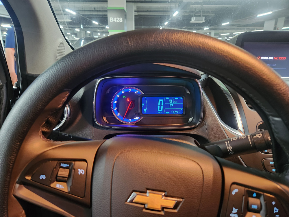449xx4df1xbp825015.jpg