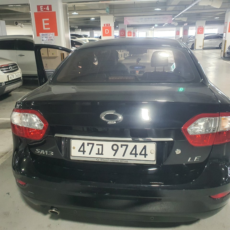 7ja6nh29i1ut.jpg