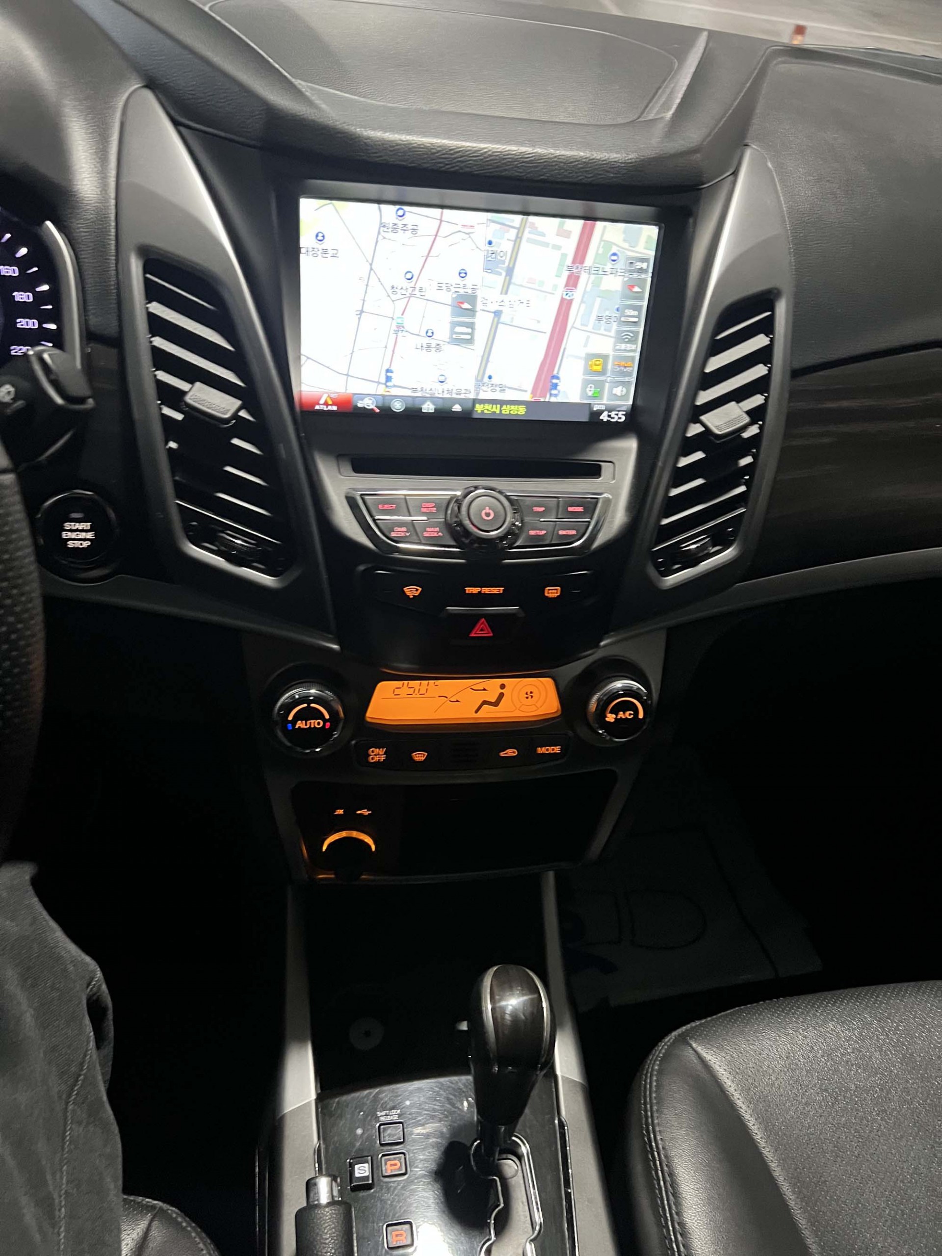 5g3zo8q5qa1j147680.jpg