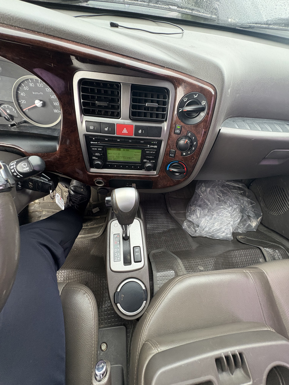 241guo17p5pq562414.jpg