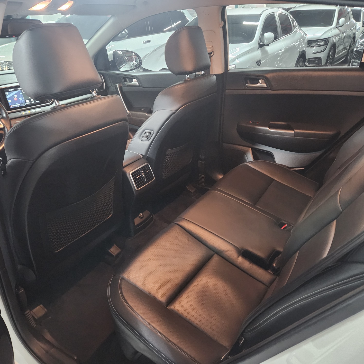 qc702ressnx142901.jpg