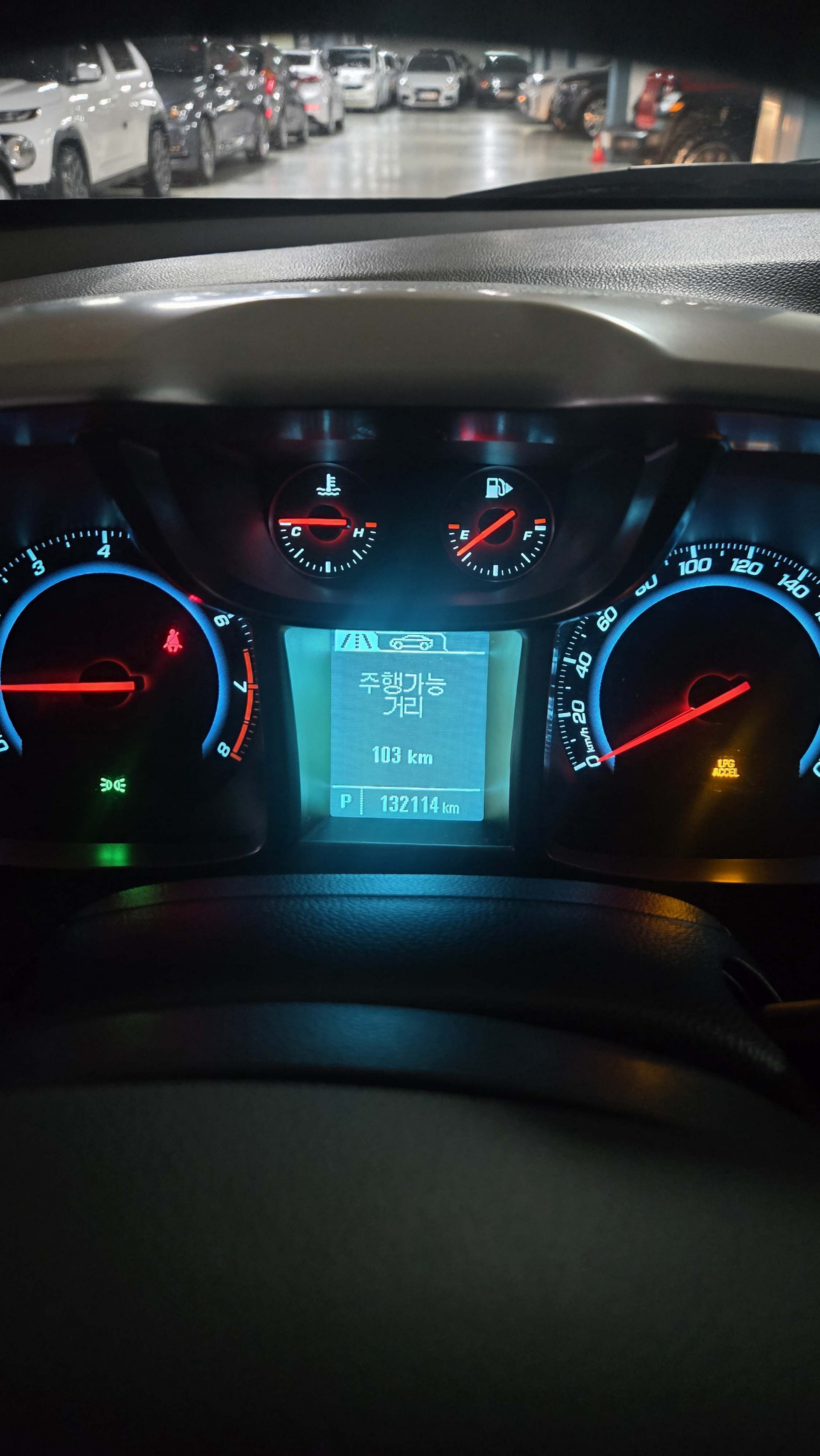 7k8k22wlc96m405255.jpg