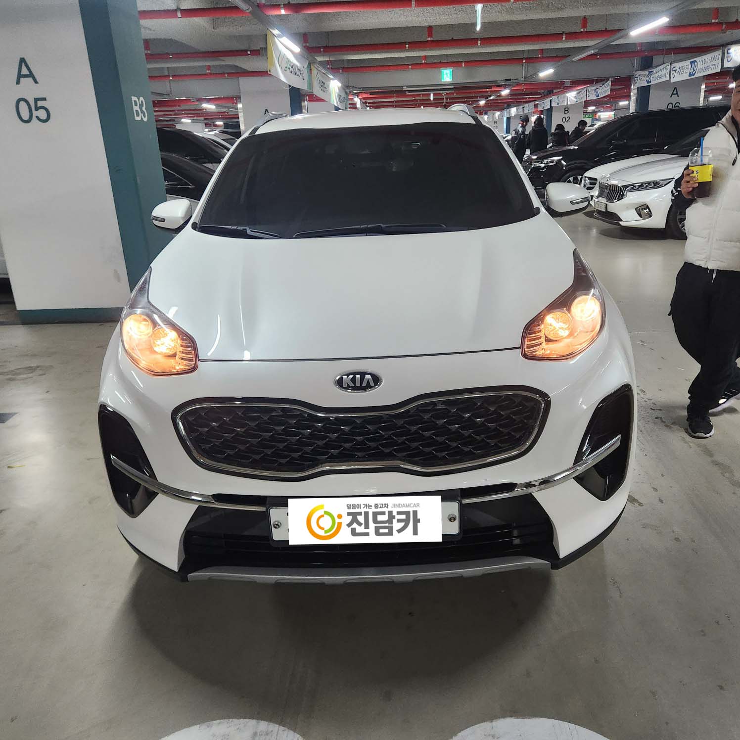 20r68o65f7rx385122.jpg