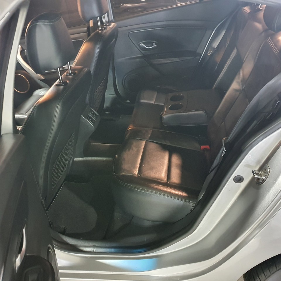 5orscooz182l.jpg